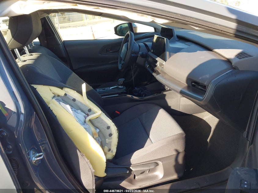 2024 Toyota Prius Le