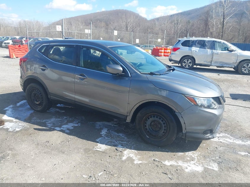 2018 Nissan Rogue Sport S