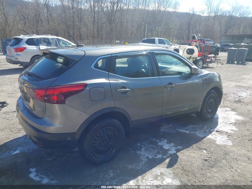 2018 Nissan Rogue Sport S