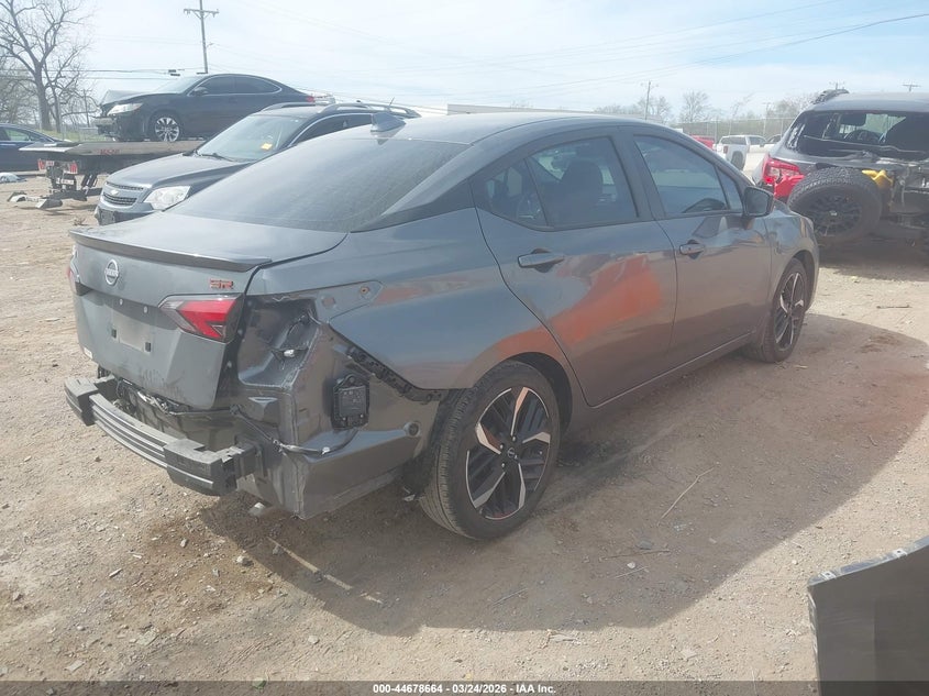2025 Nissan Versa 1.6 Sr