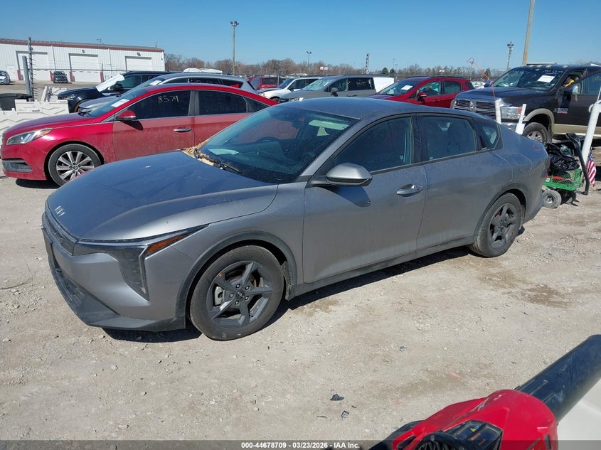 Vin: 3kpft4de7se197273, lot: 45175824, kia k4 lxs 20252
