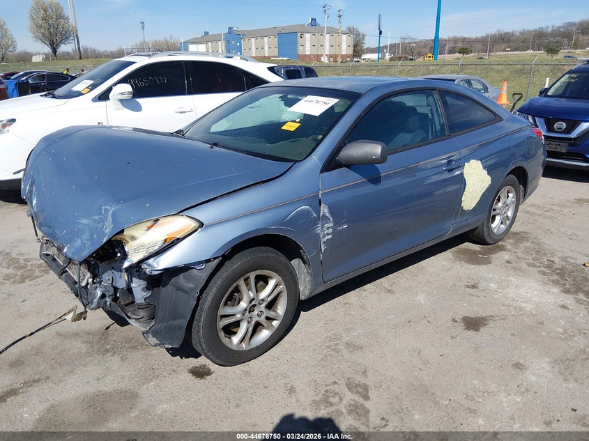 2005 Toyota Camry Solara Sle #2