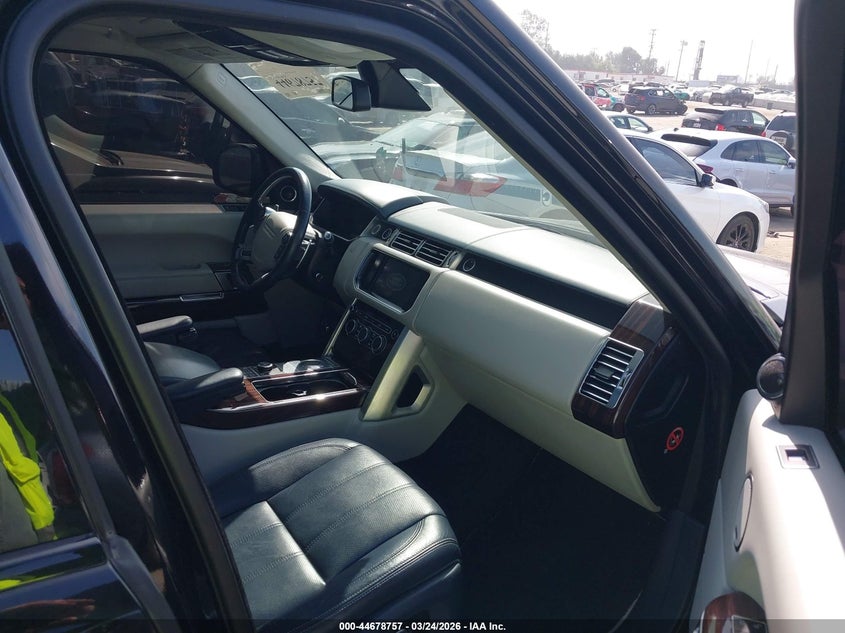 2016 Land Rover Range Rover 5.0L V8 Holland Holland/5.0L V8 Supercharged Autobiography