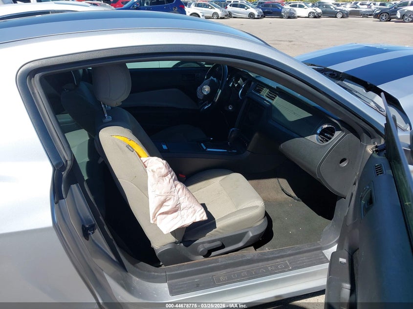 2013 Ford Mustang V6