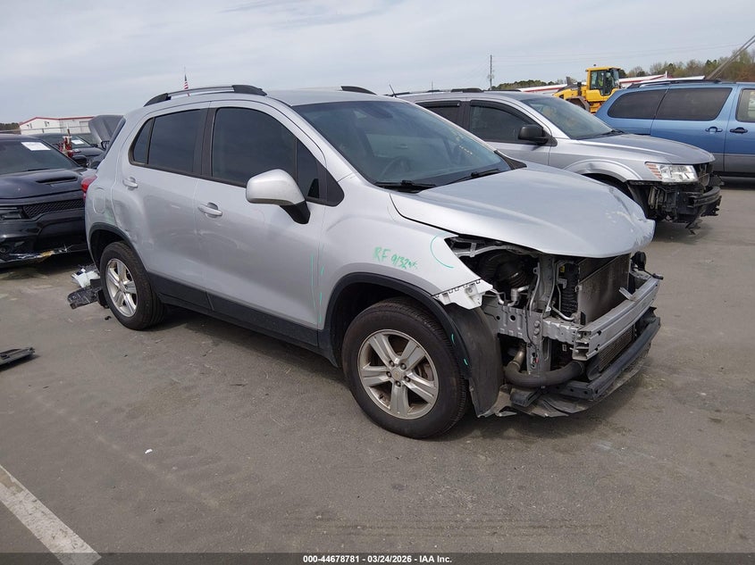 2022 CHEVROLET TRAX AWD LT