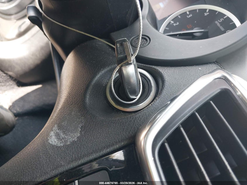 2017 Infiniti Qx30 Luxury VIN: SJKCH5CP3HA020306 Lot: 44678785