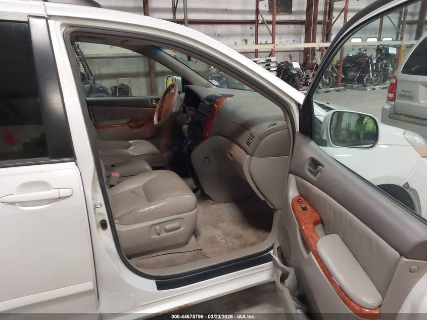 2007 Toyota Sienna Xle