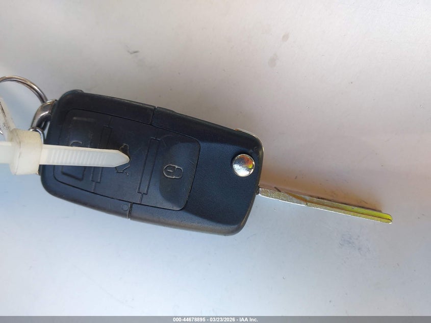 2004 Volkswagen Jetta Gl VIN: 3VWRA69M04M114643 Lot: 44678895