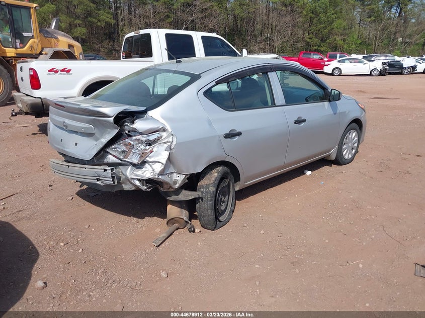 2017 Nissan Versa 1.6 S+