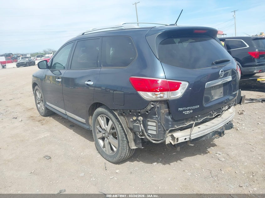 2016 Nissan Pathfinder Platinum