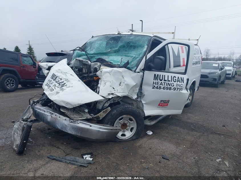 2016 GMC Savana 2500 Work Van