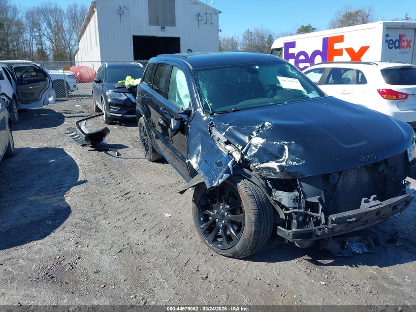 2017 Jeep Grand Cherokee Altitude 4X4