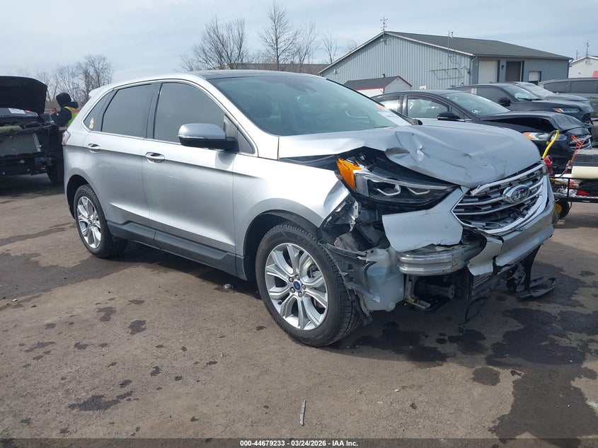 2021 Ford Edge Titanium