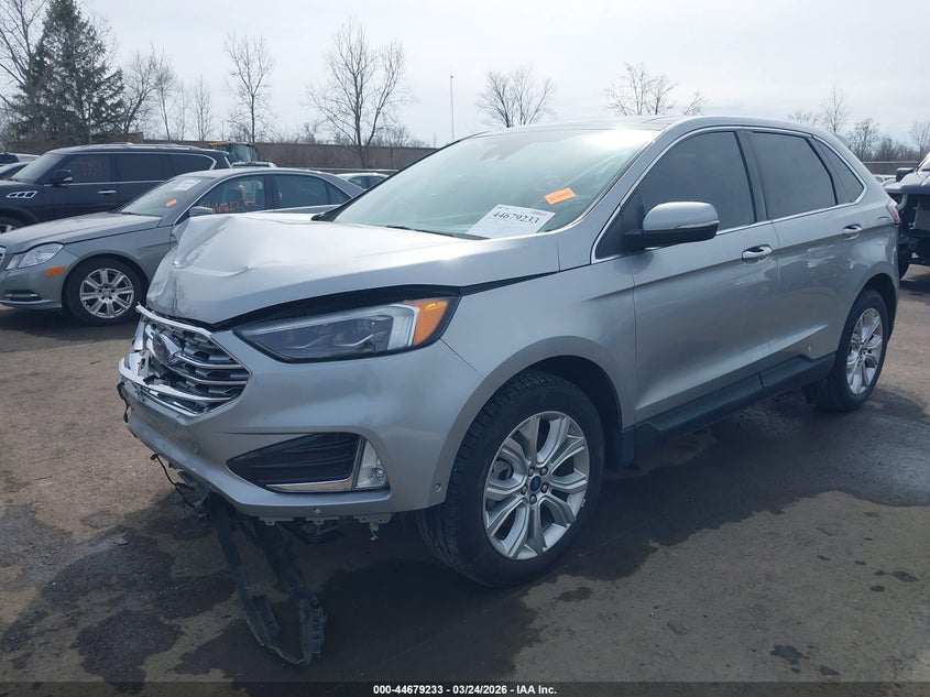 2021 Ford Edge Titanium