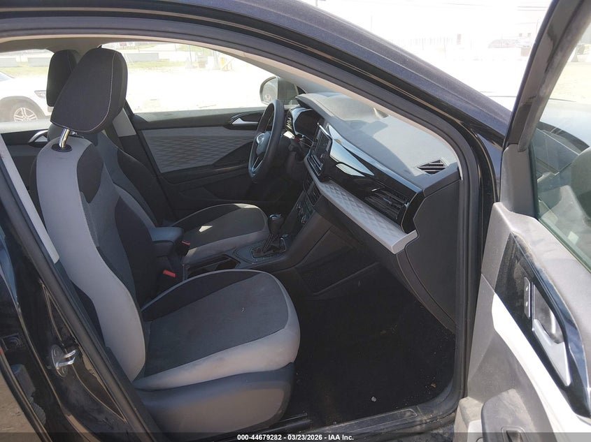 2022 Volkswagen Taos 1.5T S