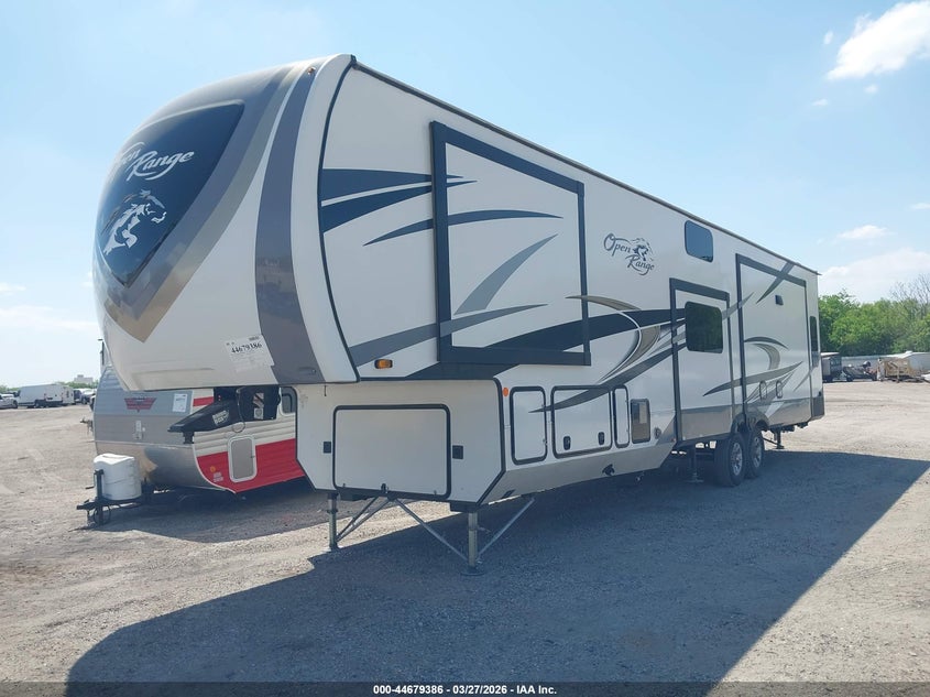 2022 Highland Ridge Open Range M-371Mbh