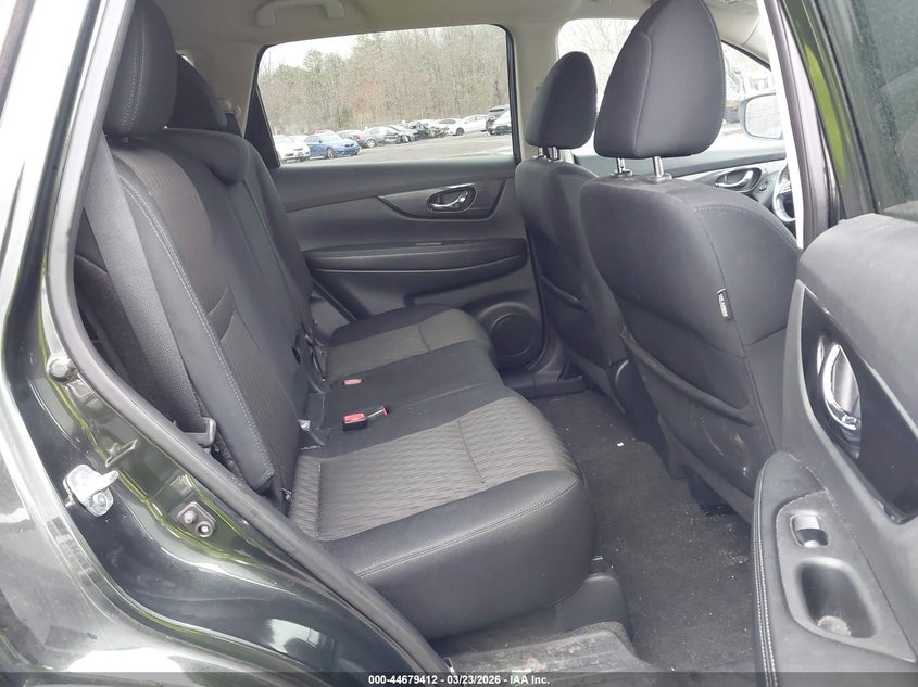 VIN 5N1AT2MV8JC703824 2018 NISSAN ROGUE SV