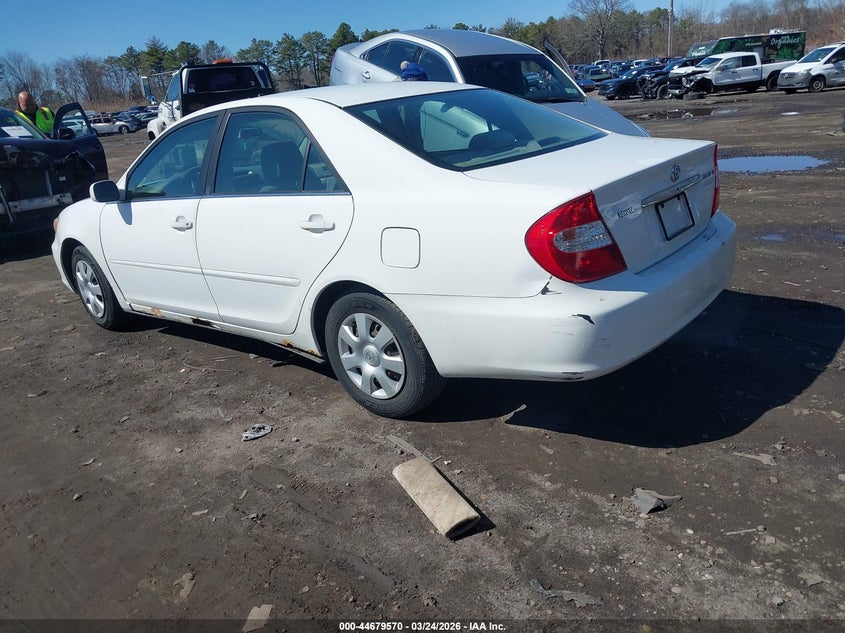 2003 Toyota Camry Le