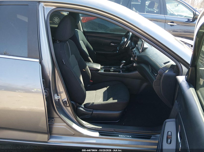 2022 Nissan Sentra Sv Xtronic Cvt