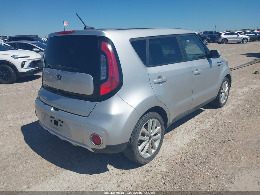 Vin: kndjp3a53j7605165, lot: 45176728, kia soul + 20184