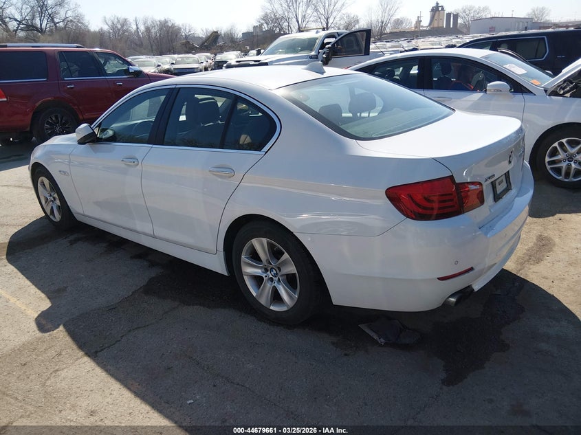 Vin: wbaxh5c59ddw13001, lot: 45176776, bmw 528i xdrive 20133