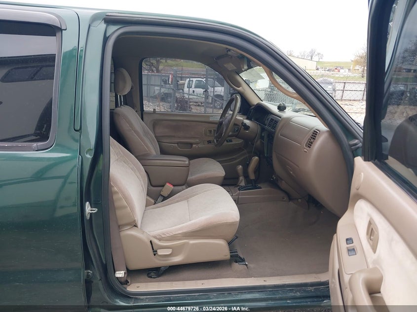 2002 Toyota Tacoma Base V6