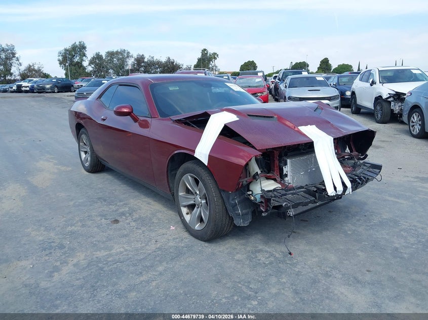 Vin: 2c3cdzagxkh750929, lot: 45176854, dodge challenger sxt 2019 img_1