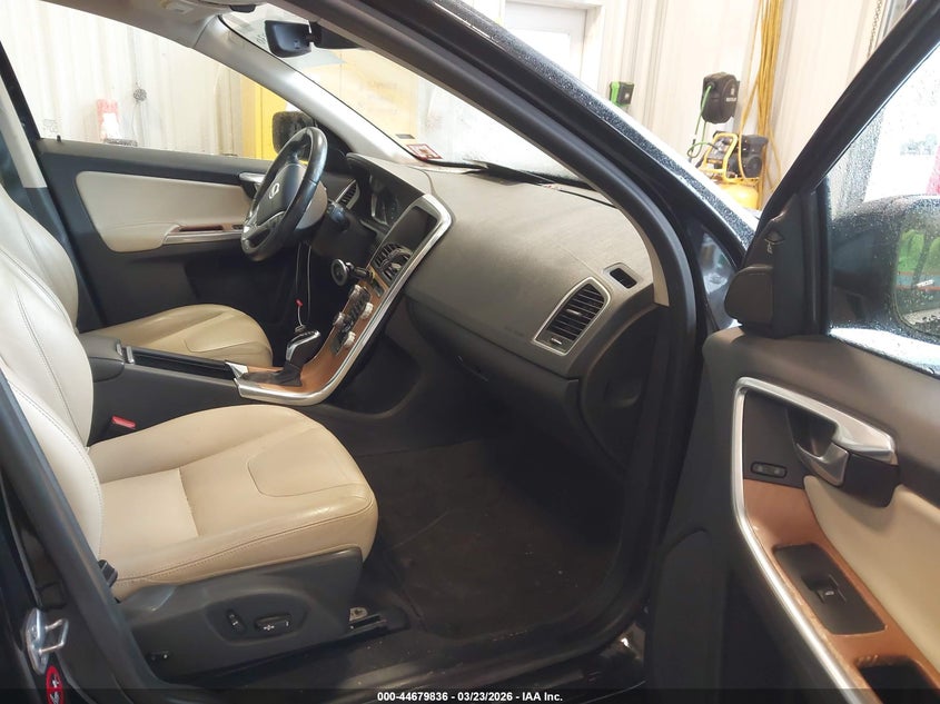 2017 Volvo Xc60 T5 Inscription