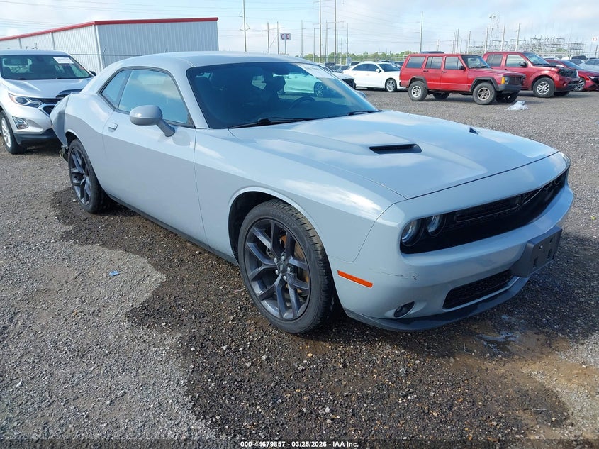 2020 Dodge Challenger Sxt