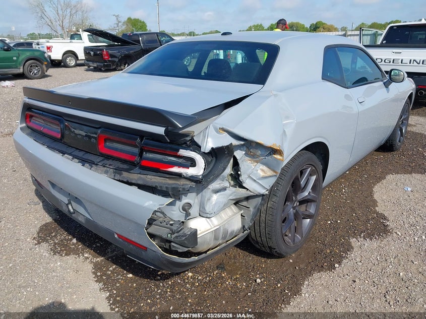 2020 Dodge Challenger Sxt