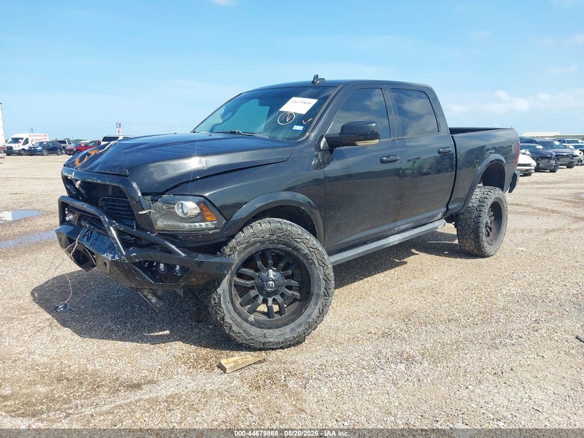 Vin: 3c6ur5fl0jg405981, lot: 45176983, ram 2500 laramie  4x4 6'4 box 20182