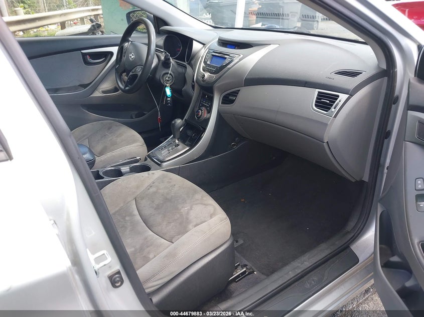 2013 Hyundai Elantra Gls/Limited