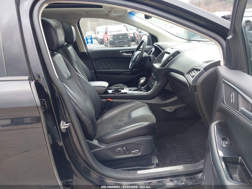 2016 Ford Edge Sport