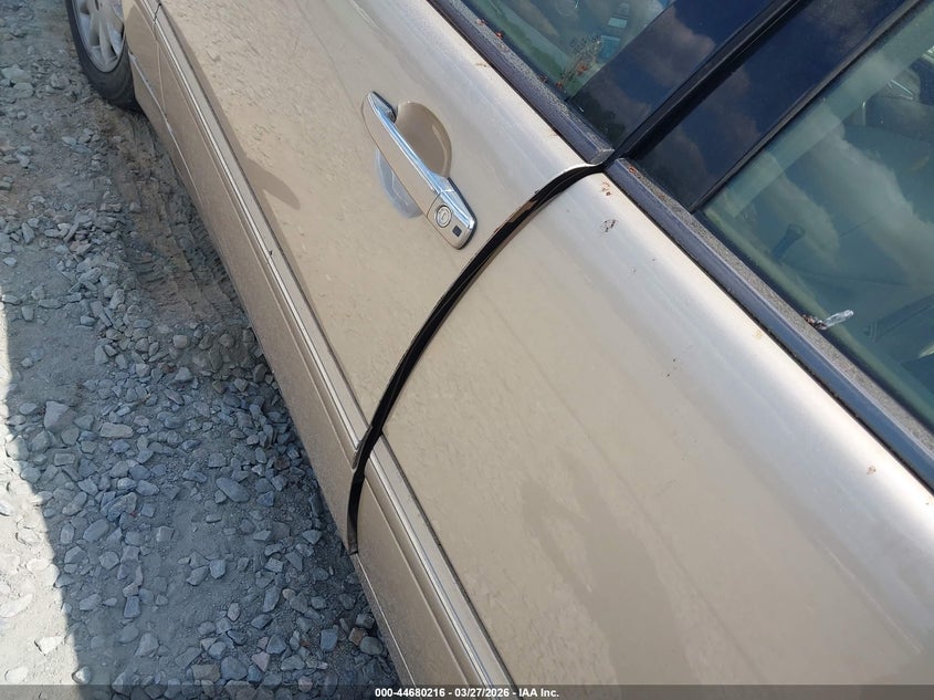 2001 Mercedes-Benz E 320 VIN: WDBJF65JX1B272163 Lot: 44680216