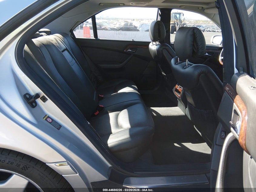 2001 Mercedes-Benz S 500 VIN: WDBNG75J51A160977 Lot: 44680226