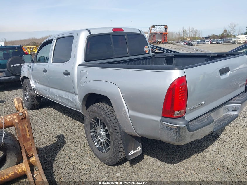 2005 Toyota Tacoma Base V6