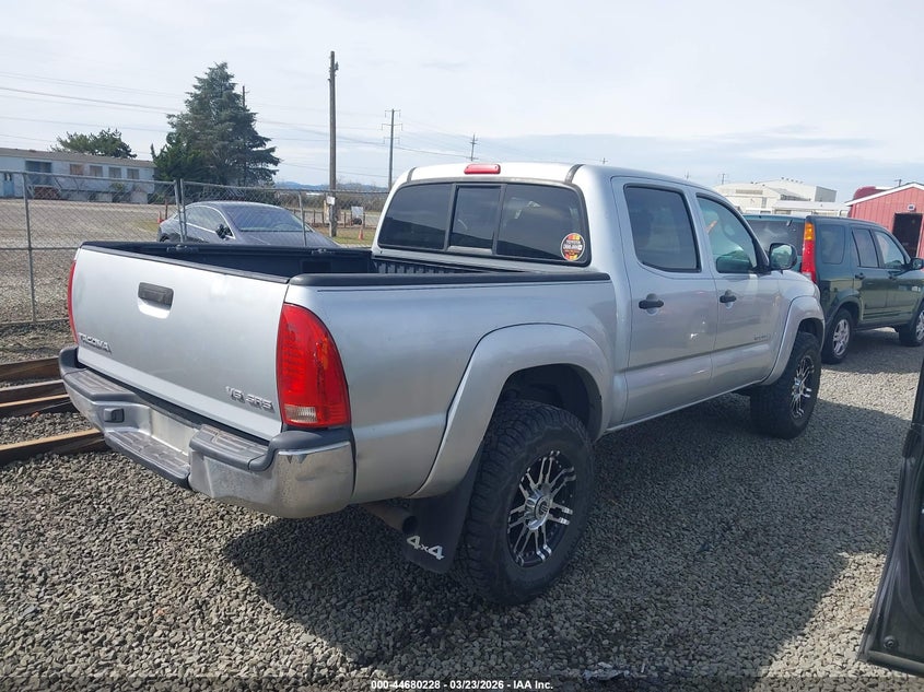 2005 Toyota Tacoma Base V6