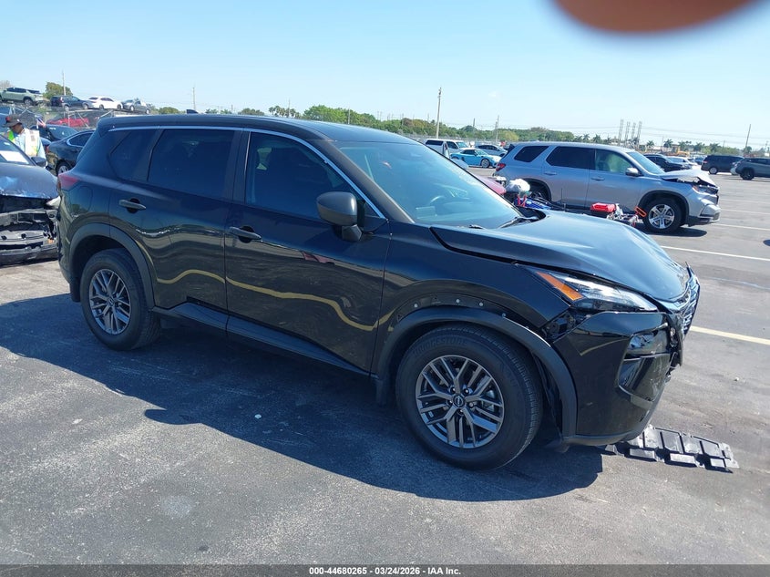 2024 Nissan Rogue S Fwd