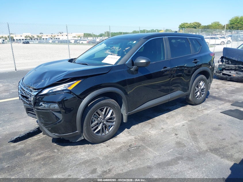 2024 Nissan Rogue S Fwd