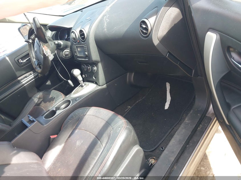 2011 Nissan Rogue Sv