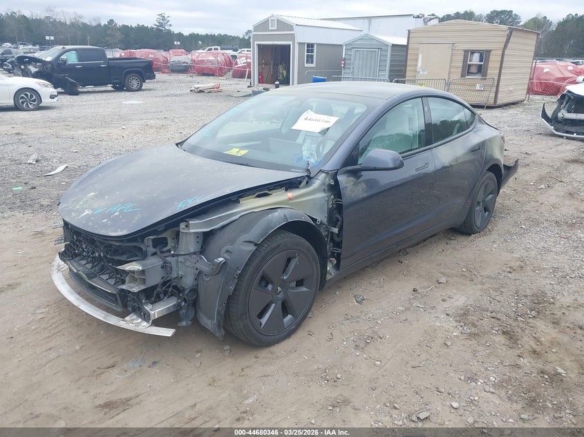 2022 Tesla Model 3 Rear-Wheel Drive