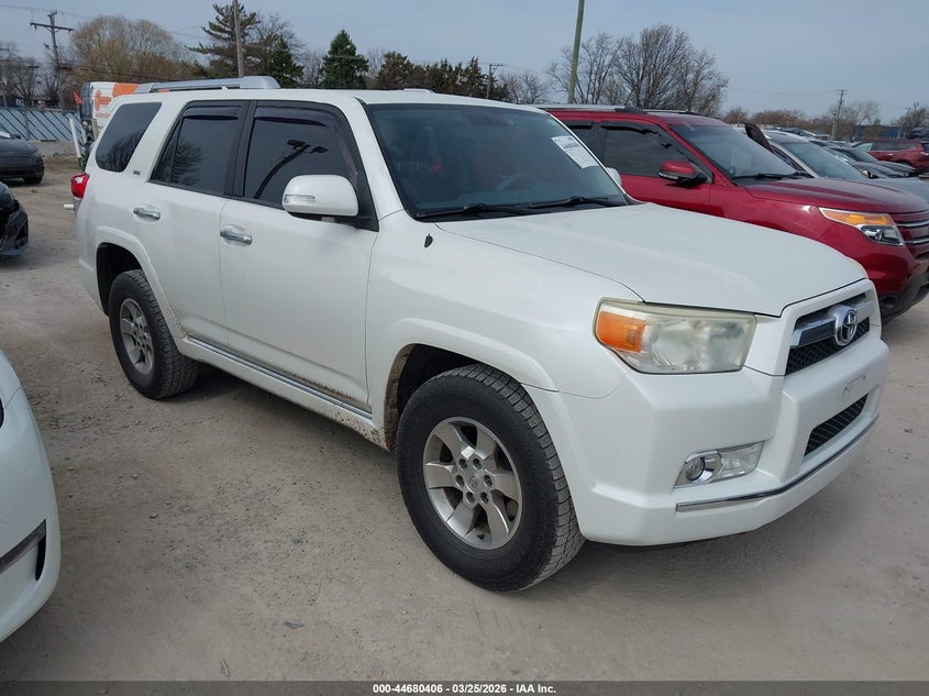 2013 Toyota 4Runner Sr5