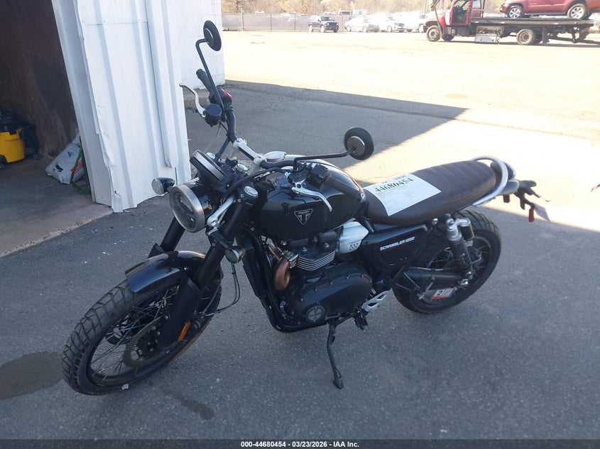 2024 Triumph Motorcycle Scrambler 1200 X