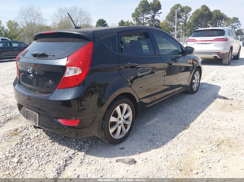 2014 Hyundai Accent Se