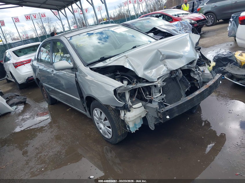 2004 TOYOTA COROLLA LE