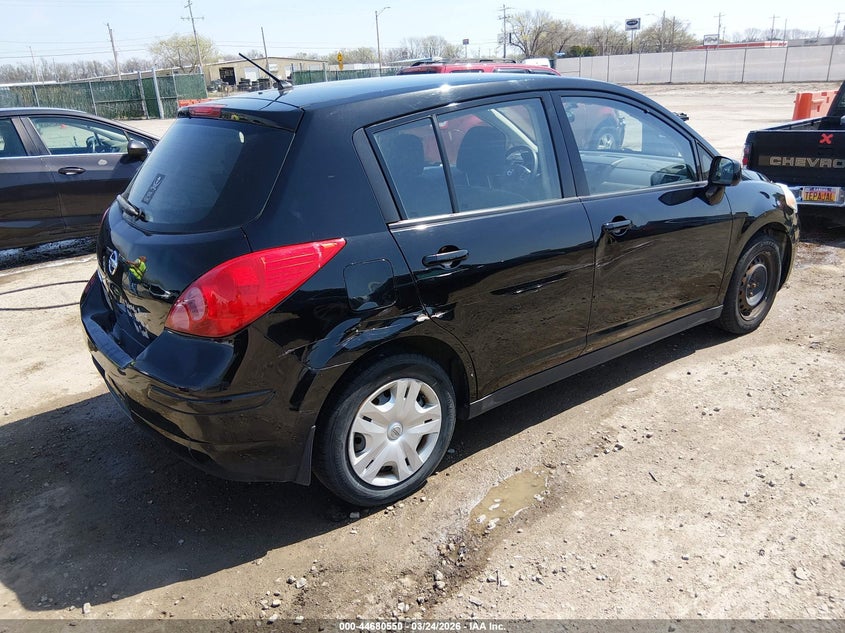 2012 Nissan Versa 1.8 S
