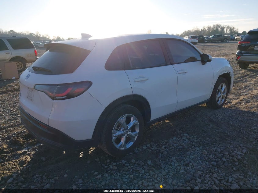 VIN 3CZRZ1H31RM709672 2024 HONDA HR-V 2WD LX