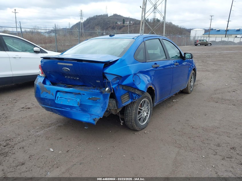 Vin: 1fahp3fn2bw144643, lot: 45177799, ford focus se 20114