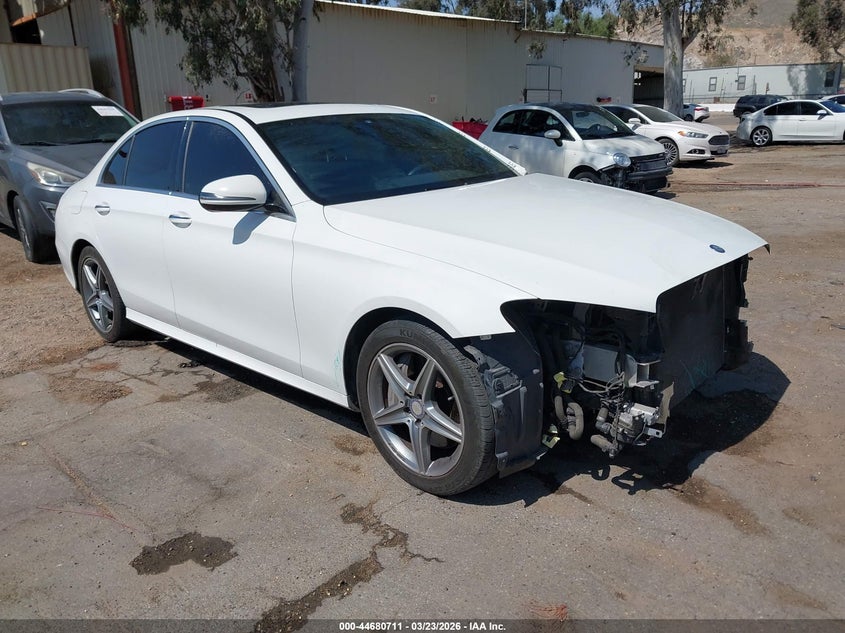 2017 Mercedes-Benz E 300