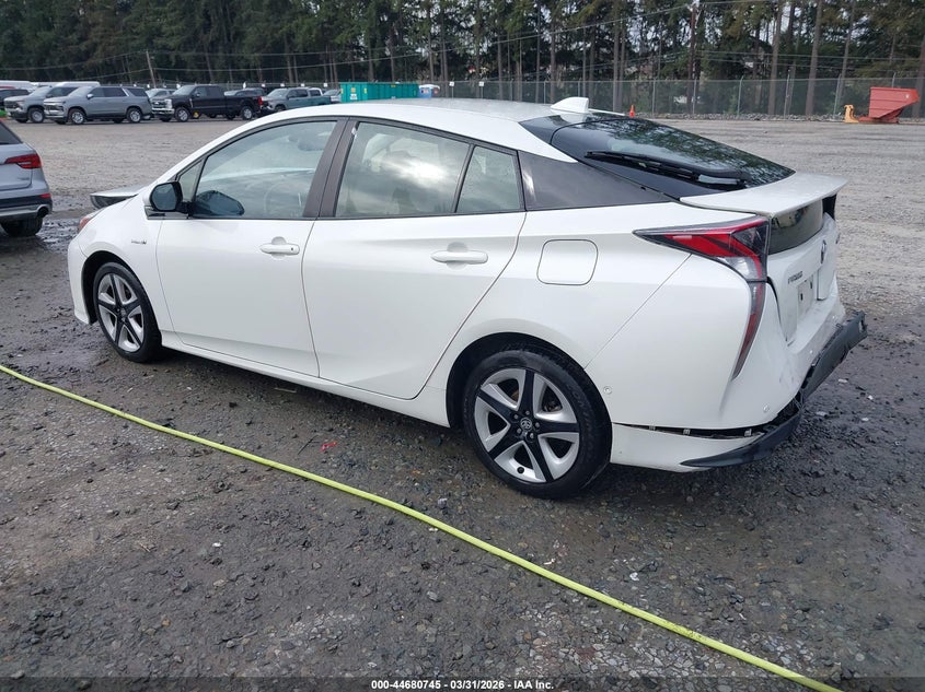 2016 Toyota Prius Four Touring